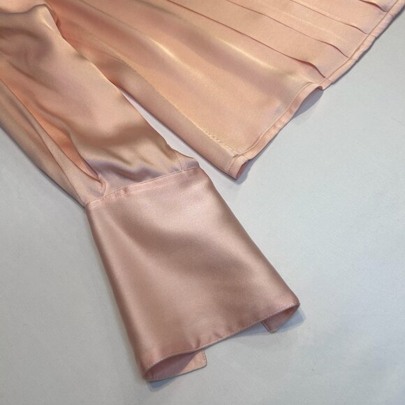 CHANEL Vintage Pleated Button Up Blouse in Pale Pink Silk - Picture 6 of 11